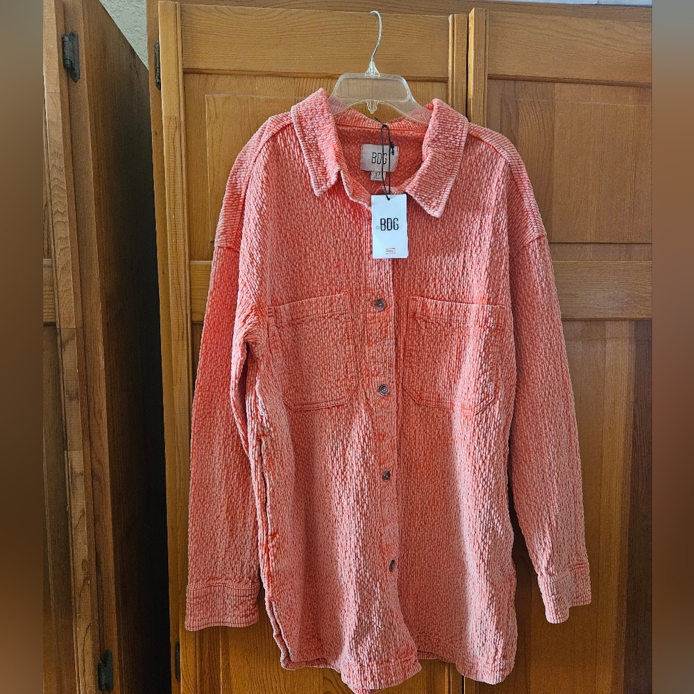 Pink men's vintage inspired button down shirt